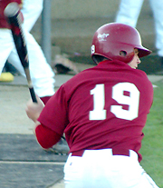 Willamette Wins Suspended Game, 9-7 on Stalker's 11th-Inning Homer
