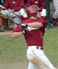 Pacific Breaks 2-2 Tie with 4 Runs in 8th Inning to Defeat Bearcats, 6-2