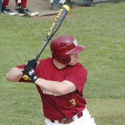 Stags Score Six Runs in Third Inning, Defeat Bearcats, 11-6