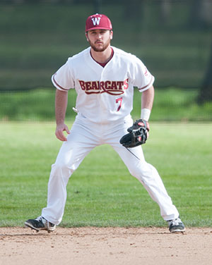 Pacific Defeats Willamette in Doubleheader, 8-1 and 8-4