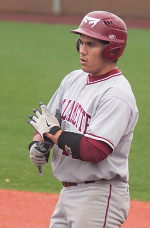 Bearcats Rally in Ninth Inning to Stay Undefeated with 7-6 Win over L&C