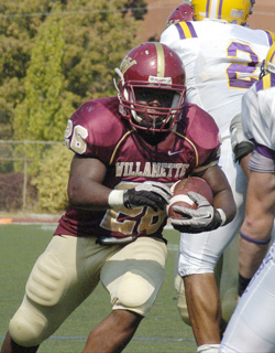 Willamette's Rally Falls Short as Hardin-Simmons Wins, 30-24