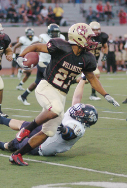 Willamette Builds 25-Point Halftime Lead, Defeats East Texas Baptist, 38-24