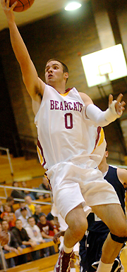 Puget Sound Survives Comeback by Willamette, 92-85