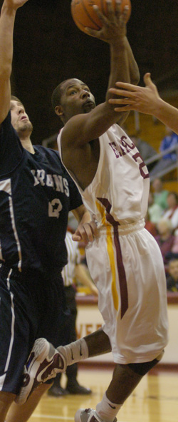 Pacific Shoots 51.7% as Boxers Defeat Bearcats, 78-66