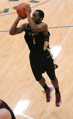 Pacific Edges Bearcats in Overtime, 97-96, despite WU's Basket at the Buzzer