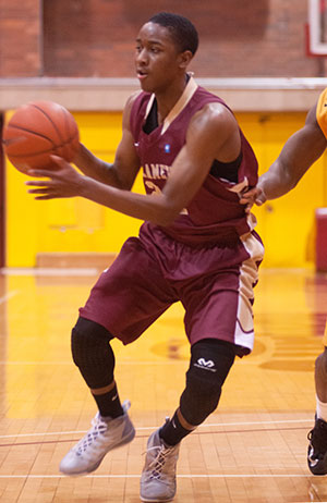 Willamette to Take on Pacific Lutheran on Friday at Cone Field House