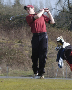 Plofker and Simonson are Tied for Fourth after First Day of Salem Collegiate Cup