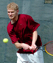 Whitman Defeats Bearcats, 5-1, for NCAA Automatic Bid