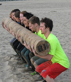 Willamette Swimming Holds Winter Training in San Diego
