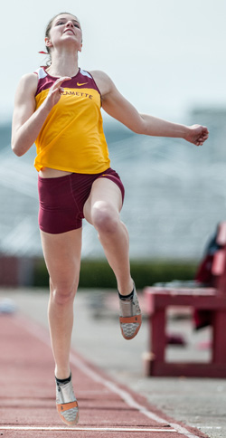 Ahern Named NWC Women's Field Student-Athlete of the Week