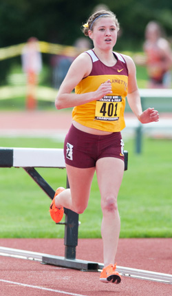 Bearcats Win Nine Events at Oregon State-Portland-Willamette Meet
