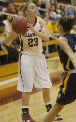 Lewis & Clark Downs Bearcats, 80-50, to Tie GFU for First Place