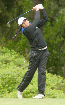 Sra is Tied for Seventh Place after First Round of NWC Tournament