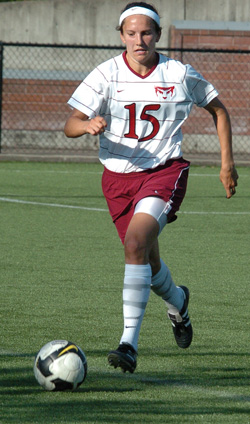 Bearcats Earn 22 Shots against Lewis & Clark in 0-0 Tie with Pioneers