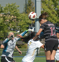 Ewers Strikes for Goal in Second Half, as Bearcats Down Bruins, 1-0