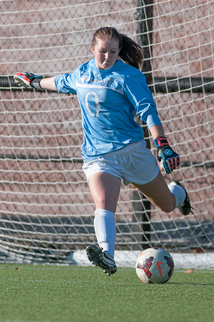 Bearcats Fall to Whitman, 1-0, in Northwest Conference Action