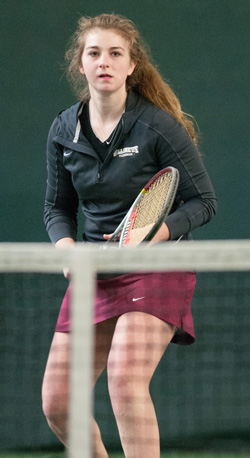 Four Bearcats Win in Singles at Willamette Four-Way Invitational