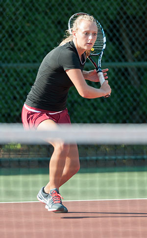 Poltavski Falls in Round of 16 at ITA Northwest Regional