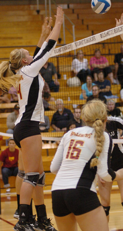 Willamette Falls to Claremont-Mudd-Scripps at Pacific Coast Classic