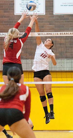 Willamette Outlasts George Fox in Five Sets behind Fincher's 20 Kills